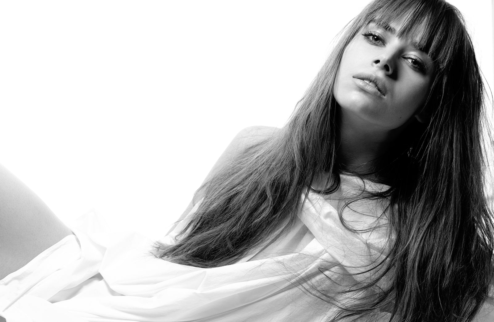 Bohemian Chic: Inspired by Chloe, Unleash Your French Boho Goddess